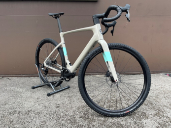Solace Gravel eride 30